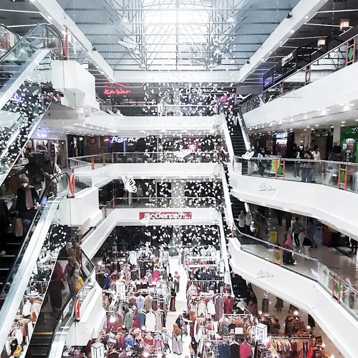 Dining out as an expat family in Switzerland